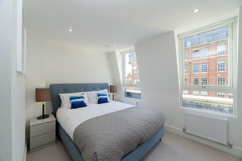 Premier Tower Bridge Apartment *