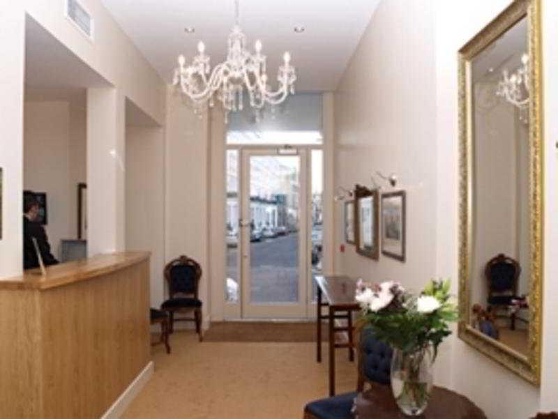Trebovir Hotell