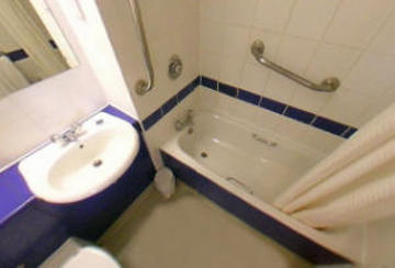 Travelodge City Airport Hotel