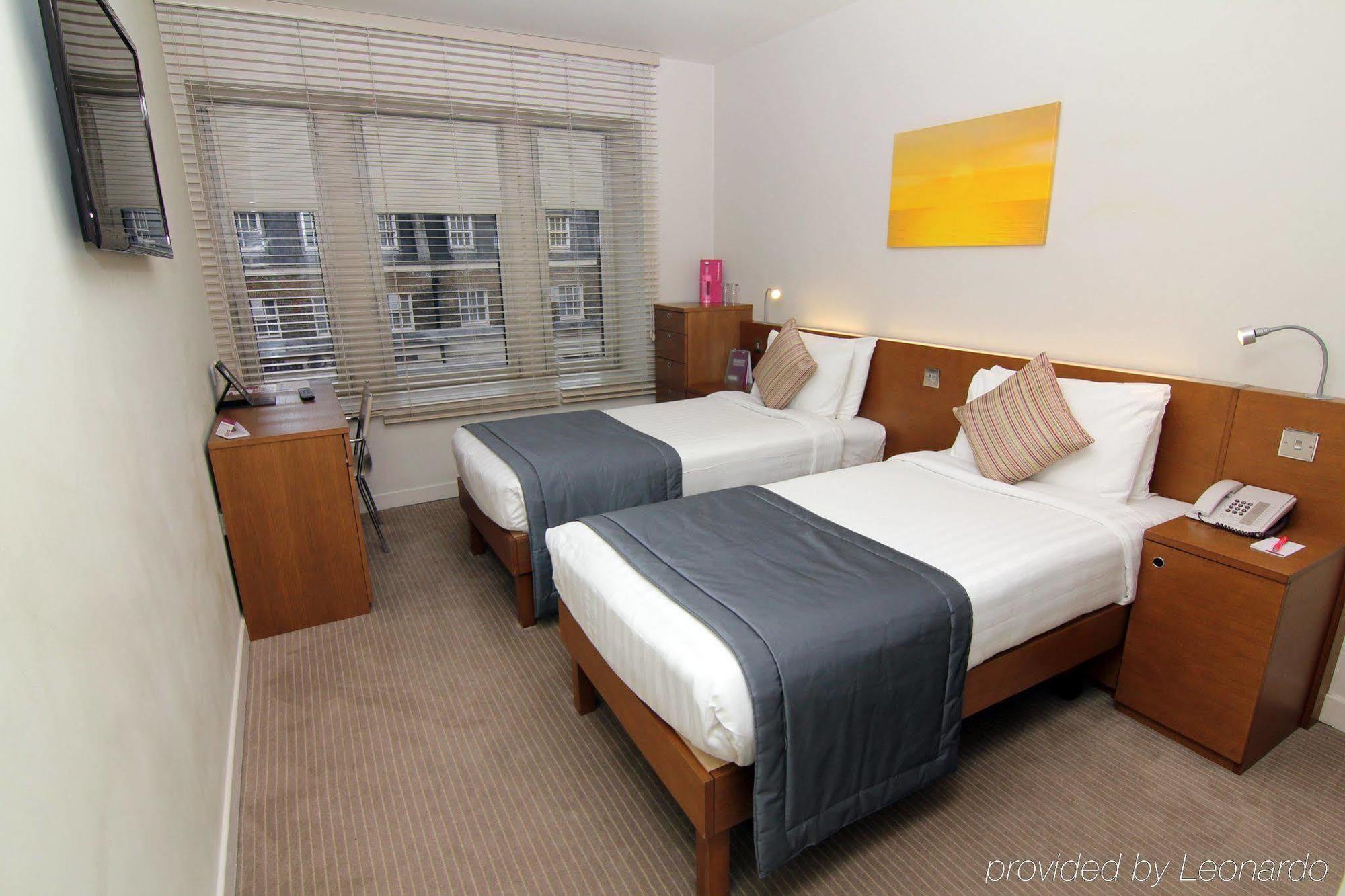 Ambassadors Bloomsbury Hotel 4*
