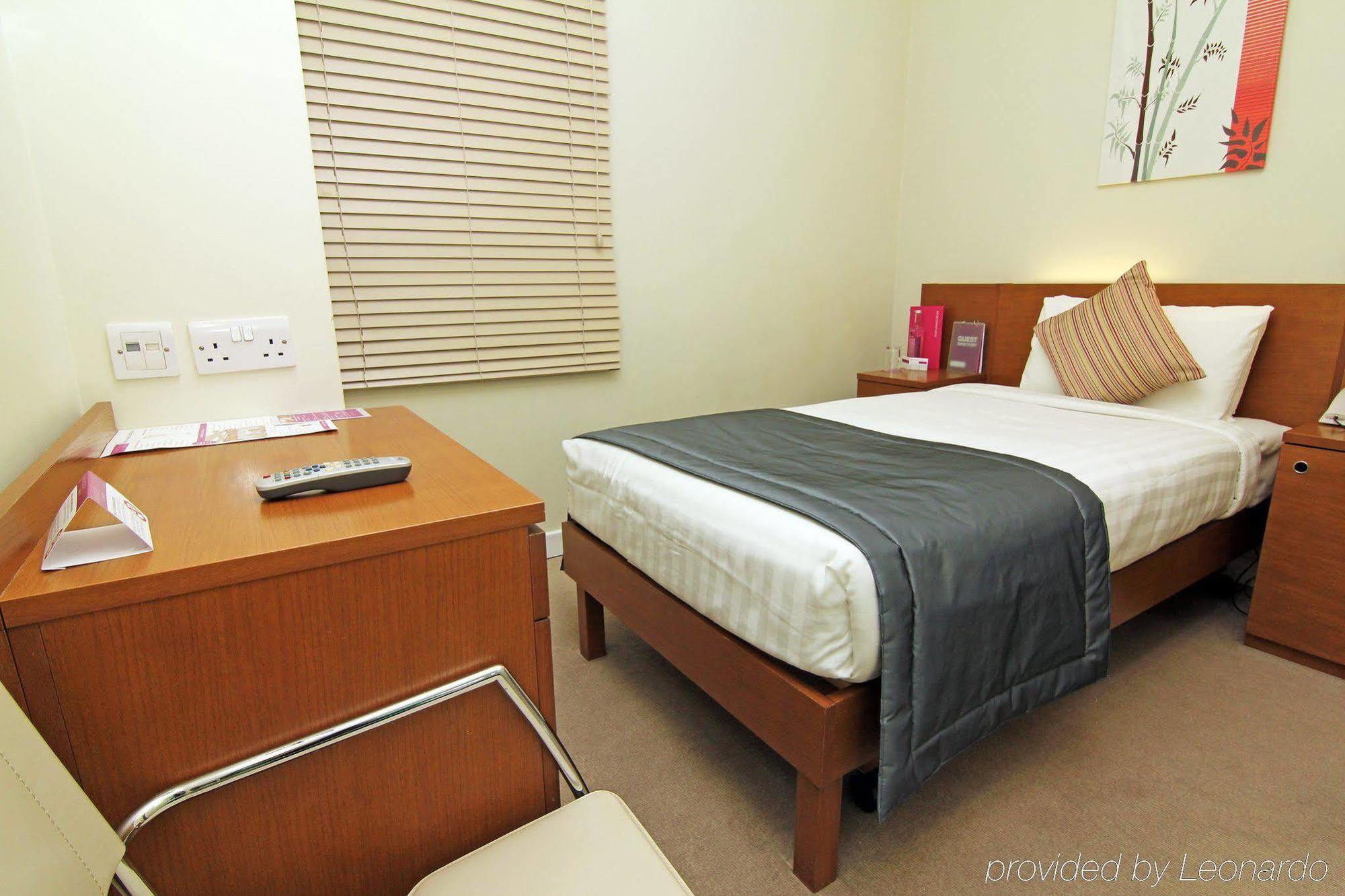 Hotel Ambassadors Bloomsbury