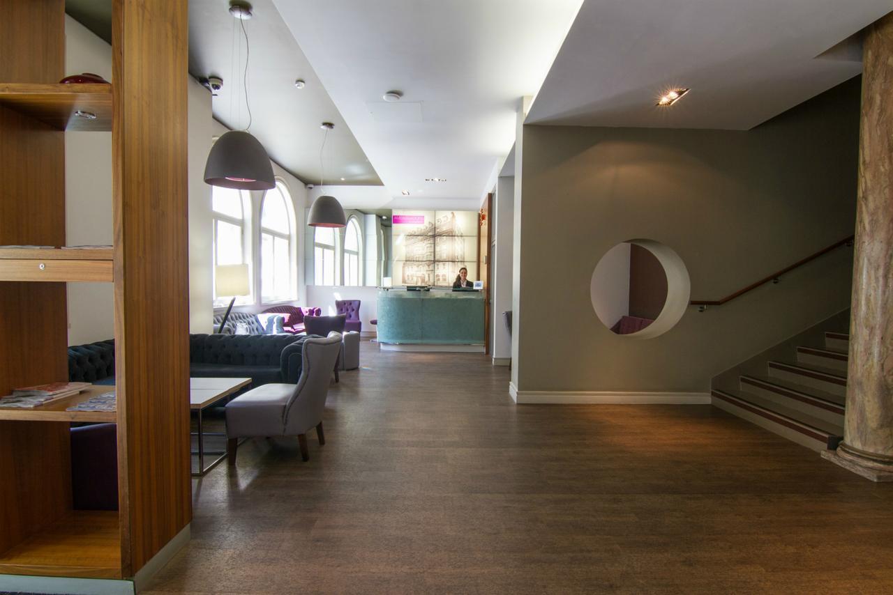 Hotel Ambassadors Bloomsbury