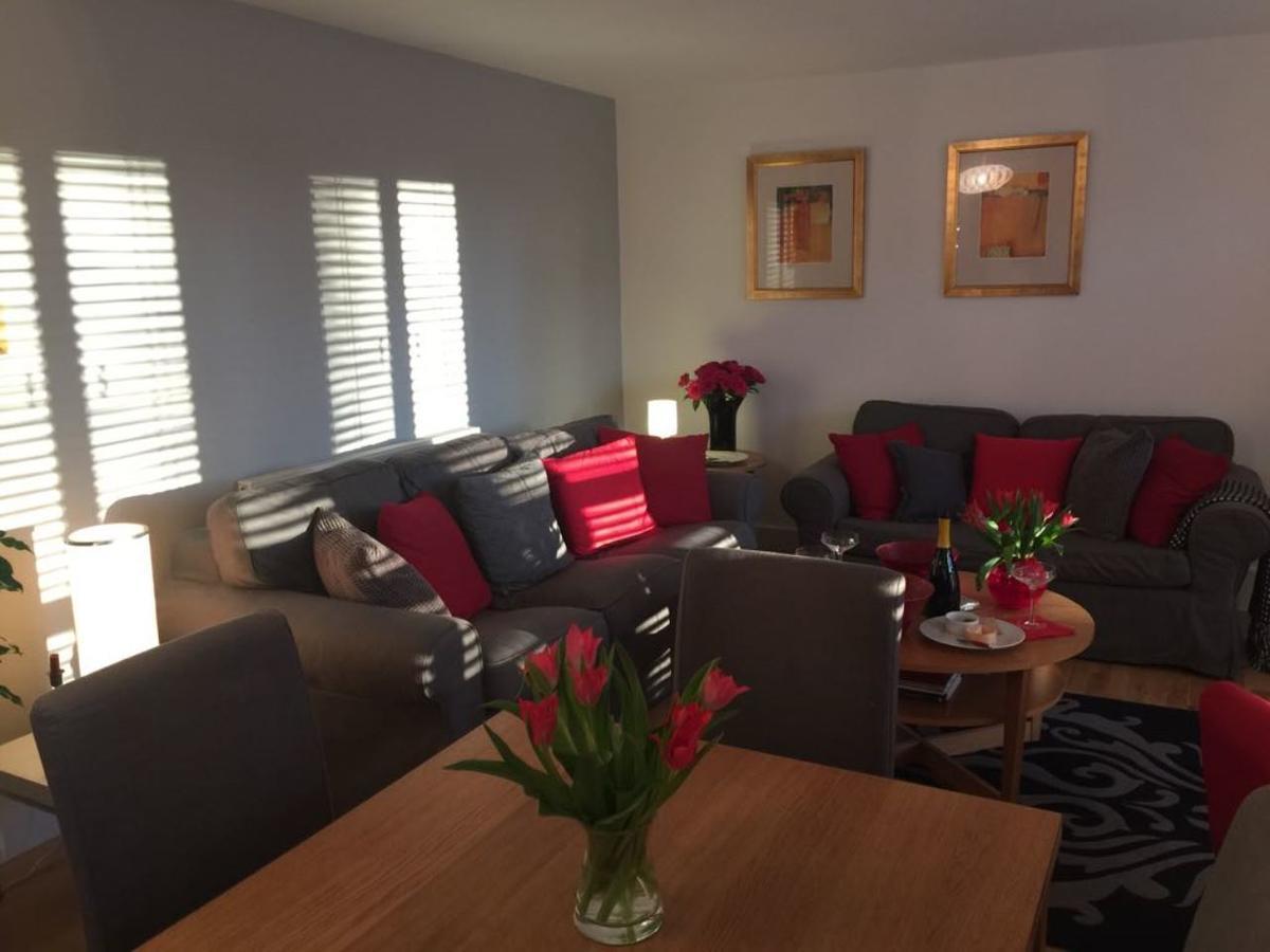 Lets Holiday In Greenwich London