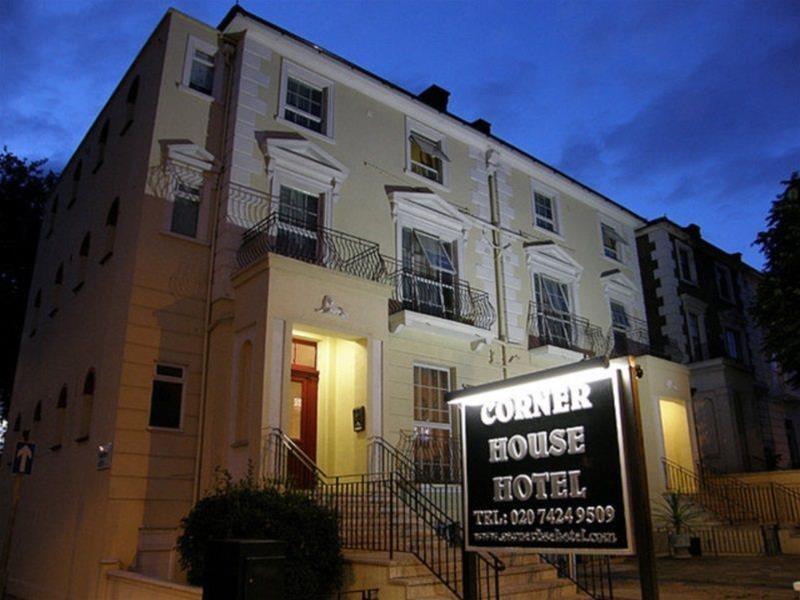 Hotel Corner House
