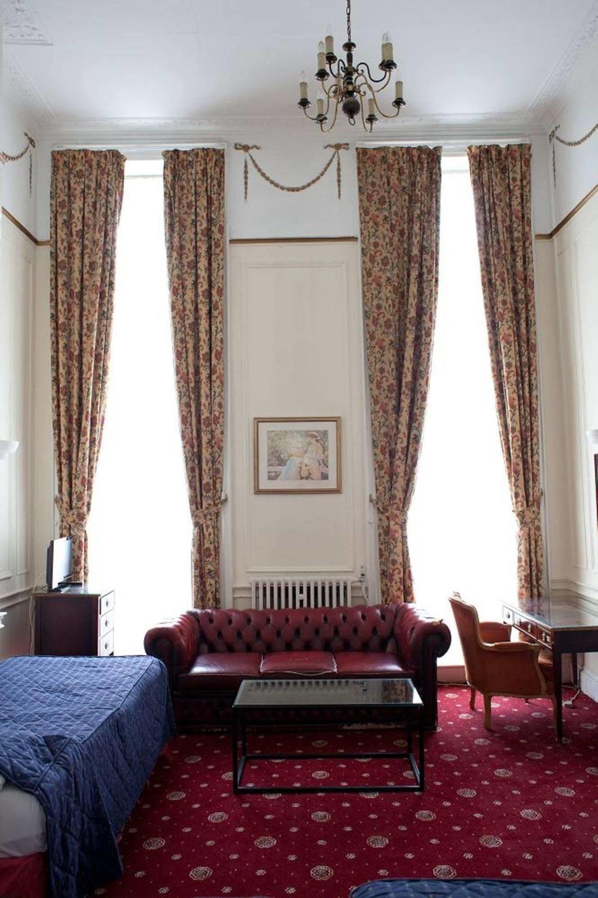 Rose Court Hotel London