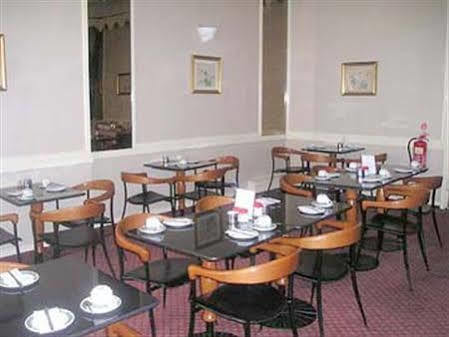 Rose Court 3*