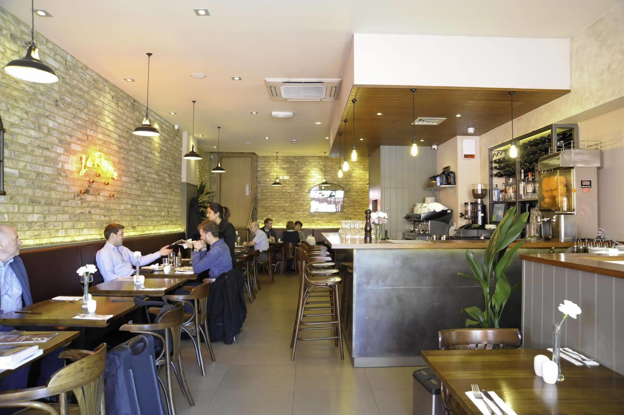 Kings Cross Hotell 3*