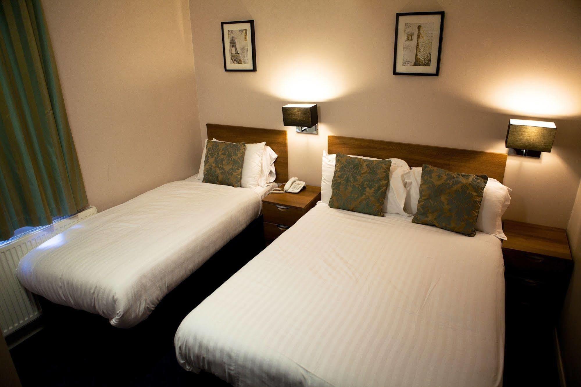 The Portico Hotell