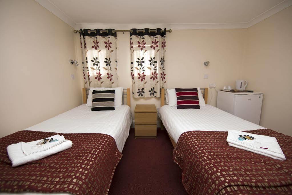 Royal By Saba Hotel