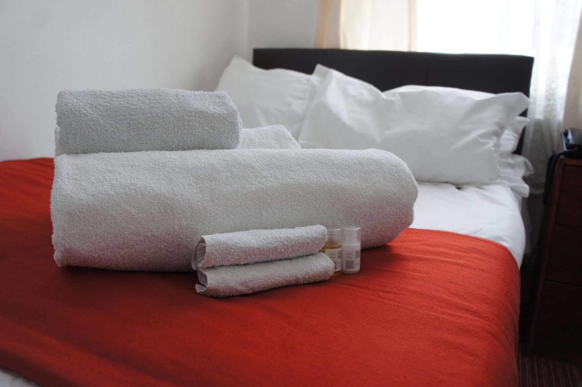 Hotel Plaza 3*