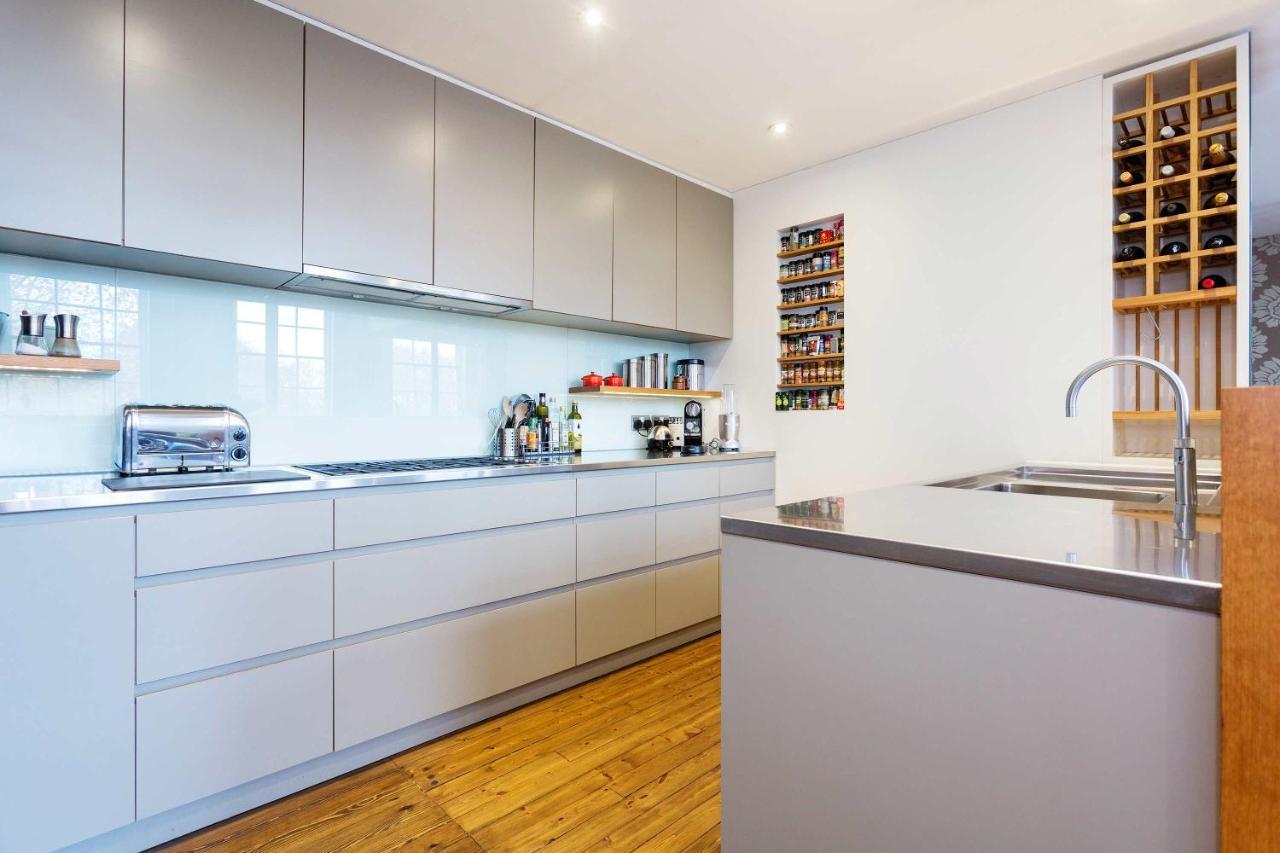 Veeve - A Higher Perspective Apartment