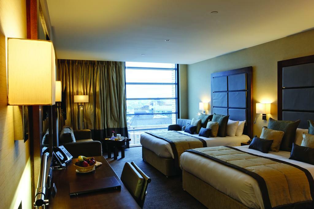 Leonardo Royal Tower Bridge 4* London