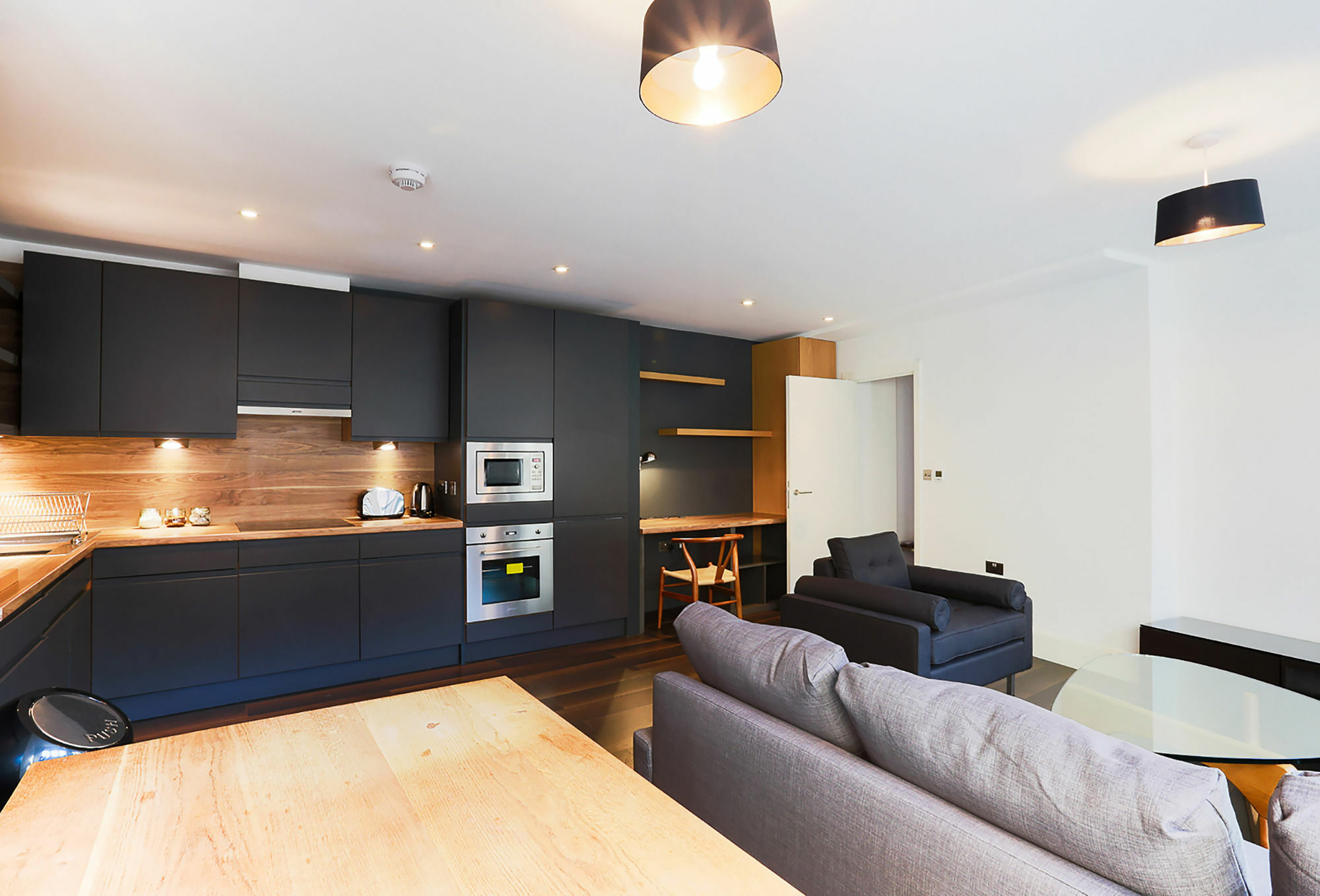 Rojen Liverpool Street * London
