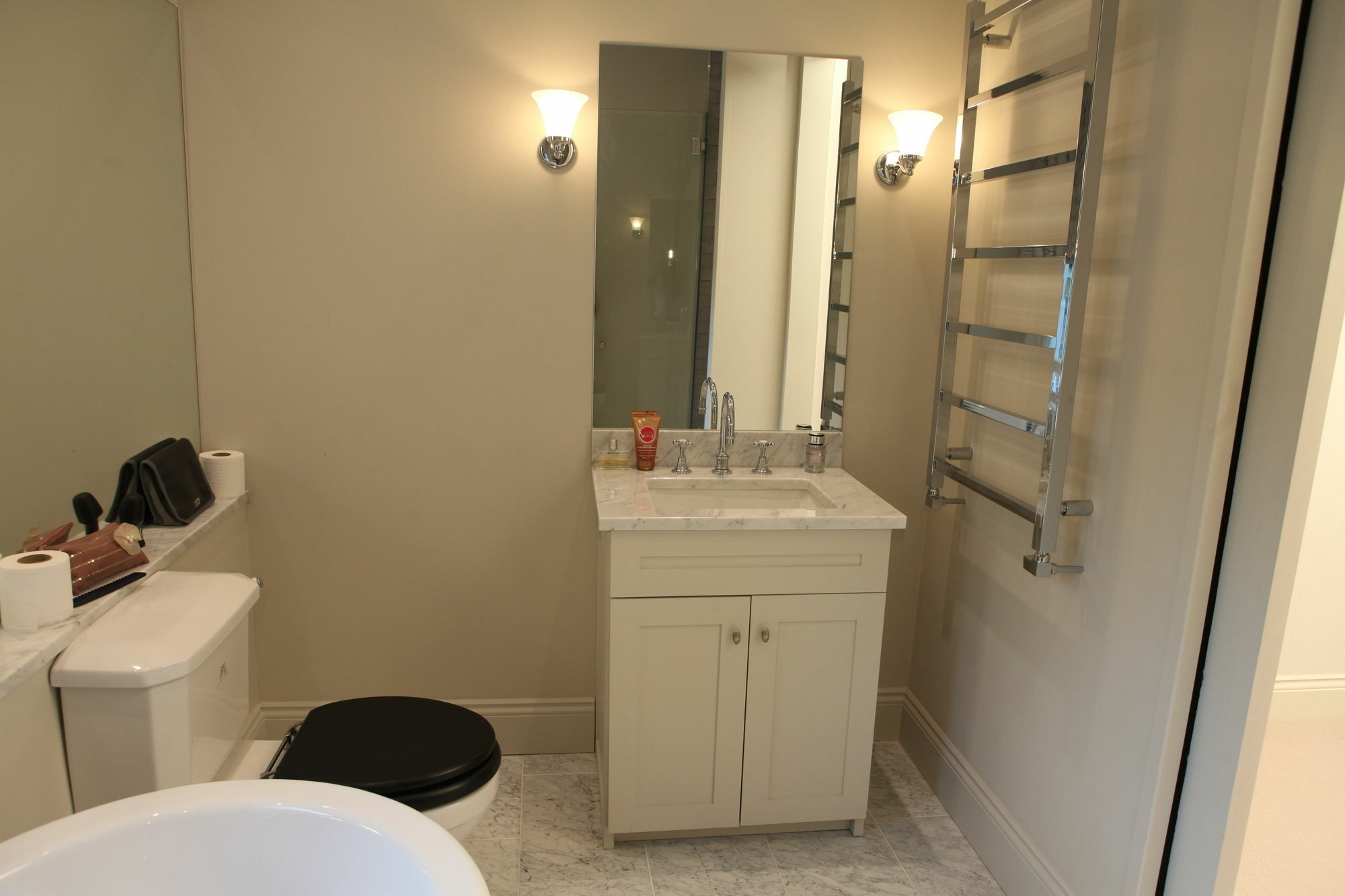 Metro Star Gjestgiverier 3*