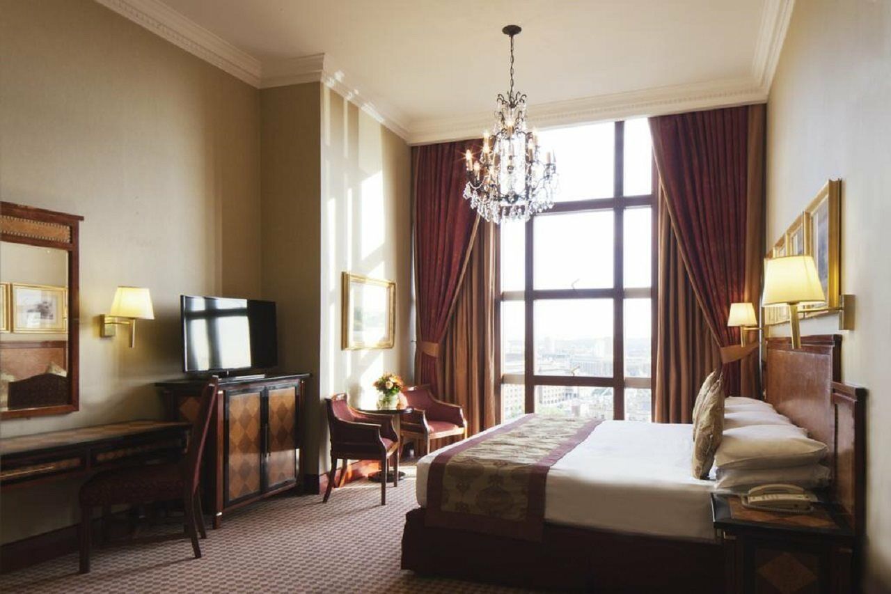Hotel Leonardo Royal - Tower Of