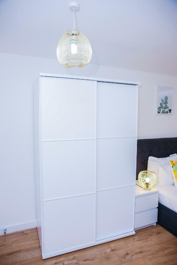 Appartamento Riverside 2 Bed *