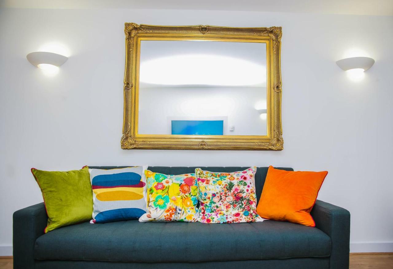Appartamento Riverside 2 Bed *