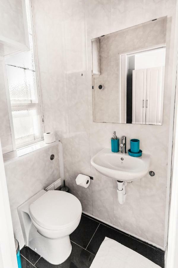 Private En-suite @ Liverpool Street, Brick Ln Gasthuis