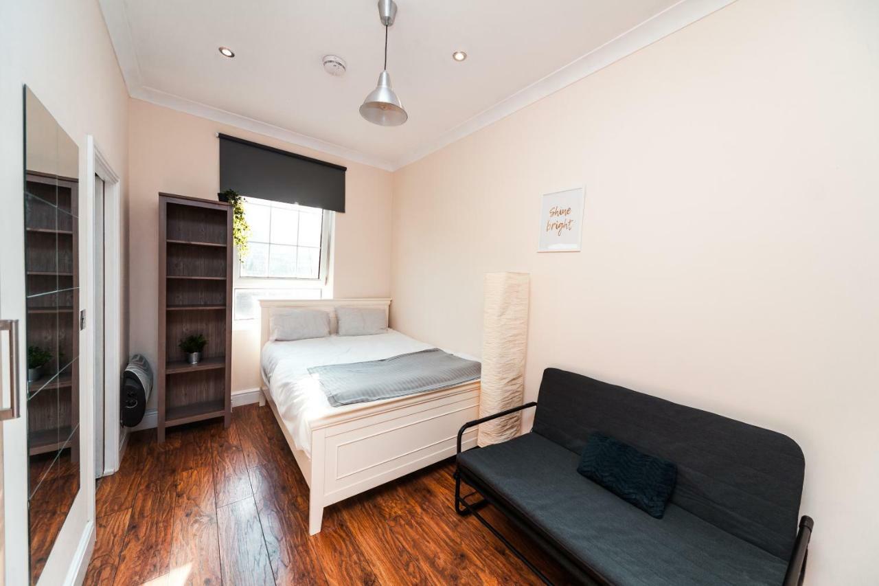 Private En-suite @ Liverpool Street, Brick Ln Gasthuis Londen