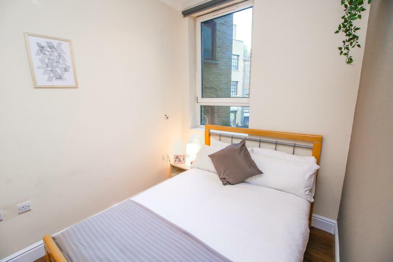 View Flat @ Liverpool St. Appartement
