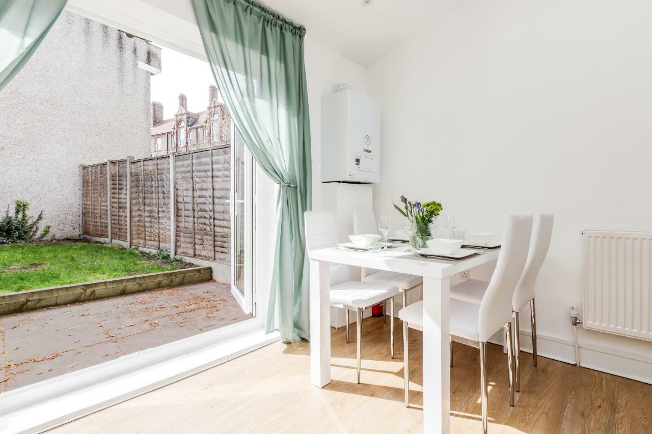 Serviced /excel/ Olympic City/ O2 Arena * London