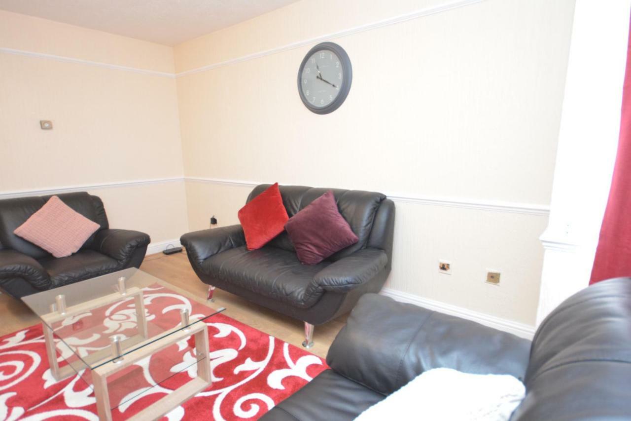 Four Bedroom Townhouse 12 Minutes Walk To Excel Exhibition Centre Vakantiehuis *