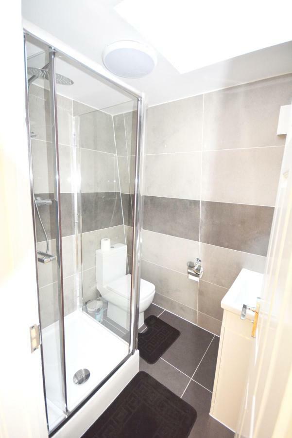 Modern 4 Bedroom London