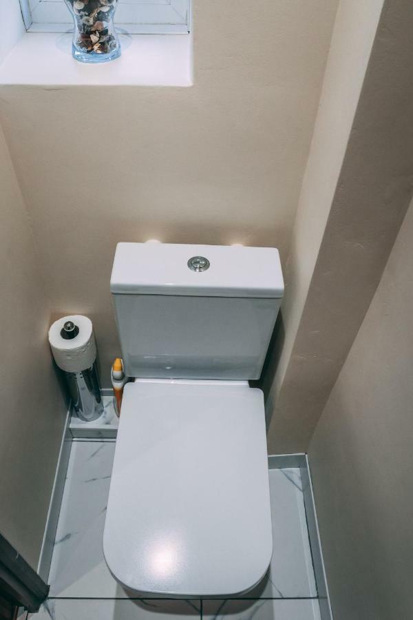 Quality Stay,2 Bed Near The Centre, 2min Walk From Metro Station Lägenhet *