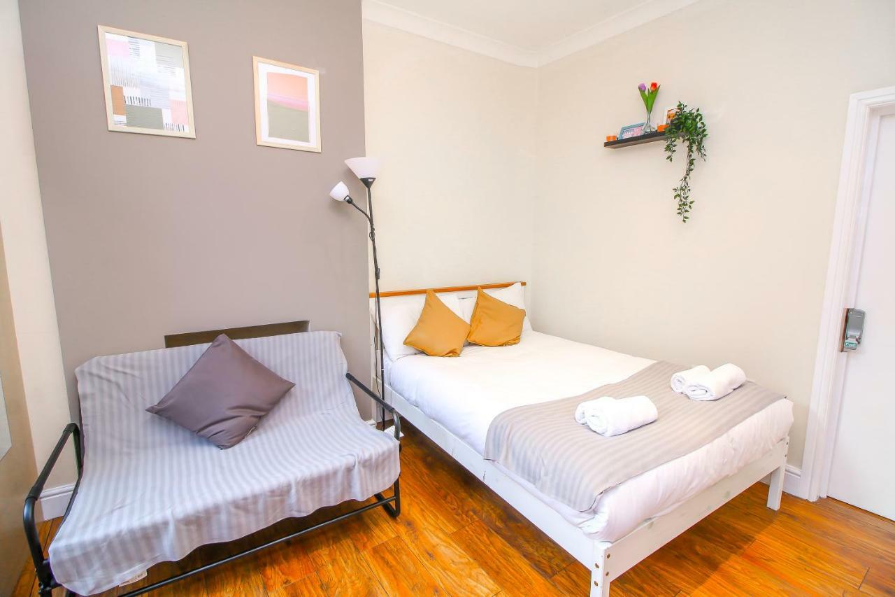 View Flat @ Liverpool St. Appartement *