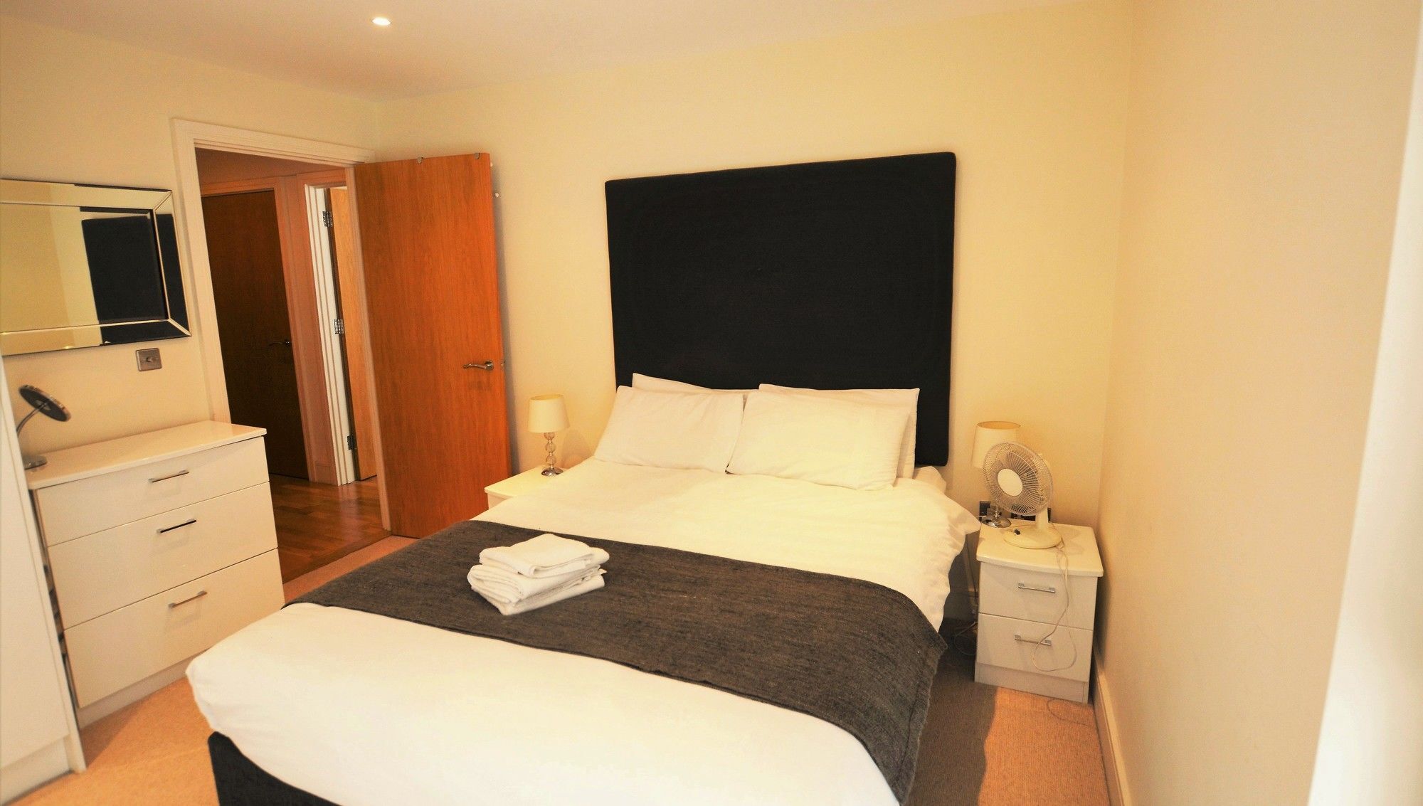 Apartment Zen - Airport London