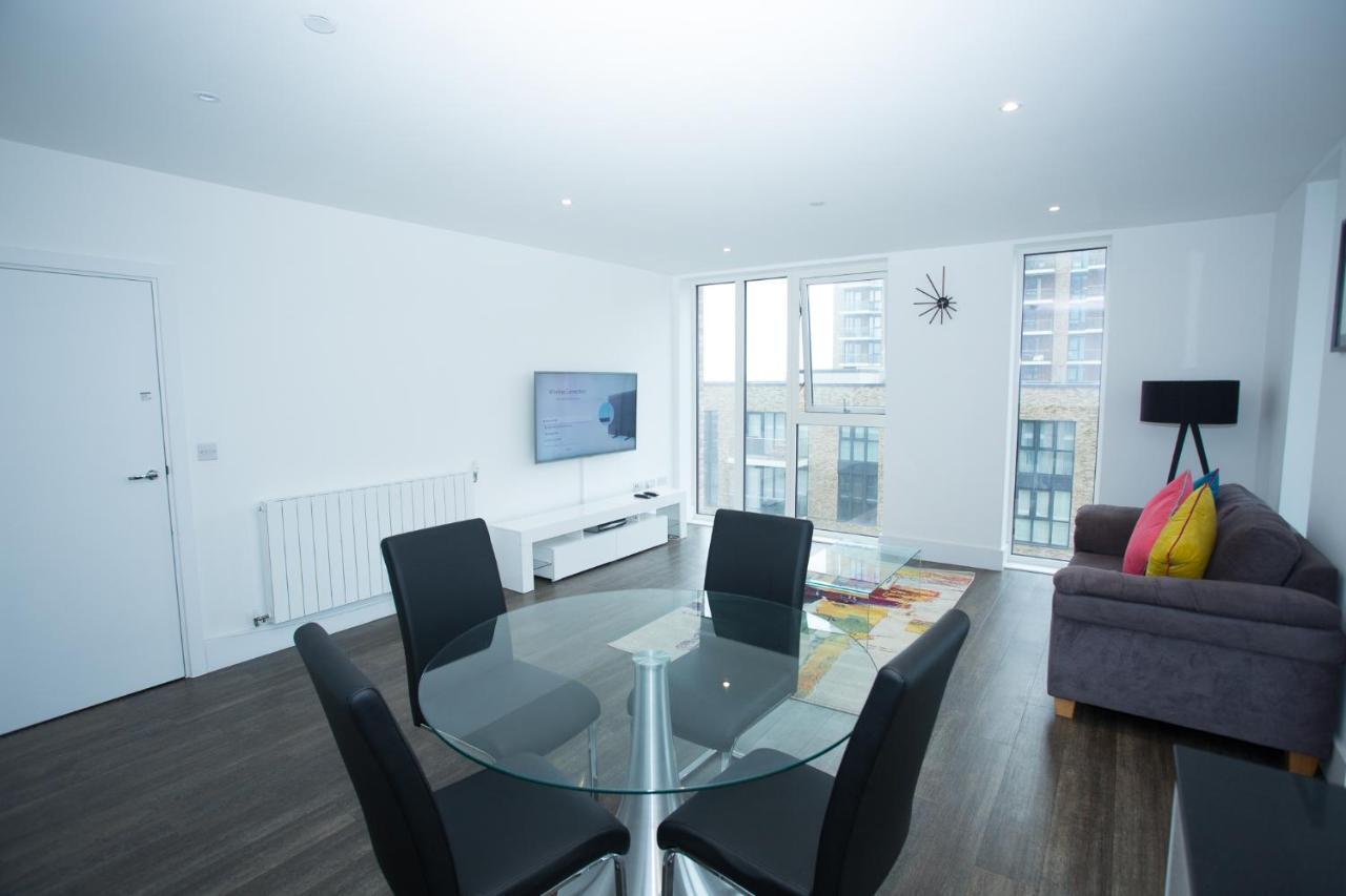 High View Two Bedroom In Woolwich Appartement Londen
