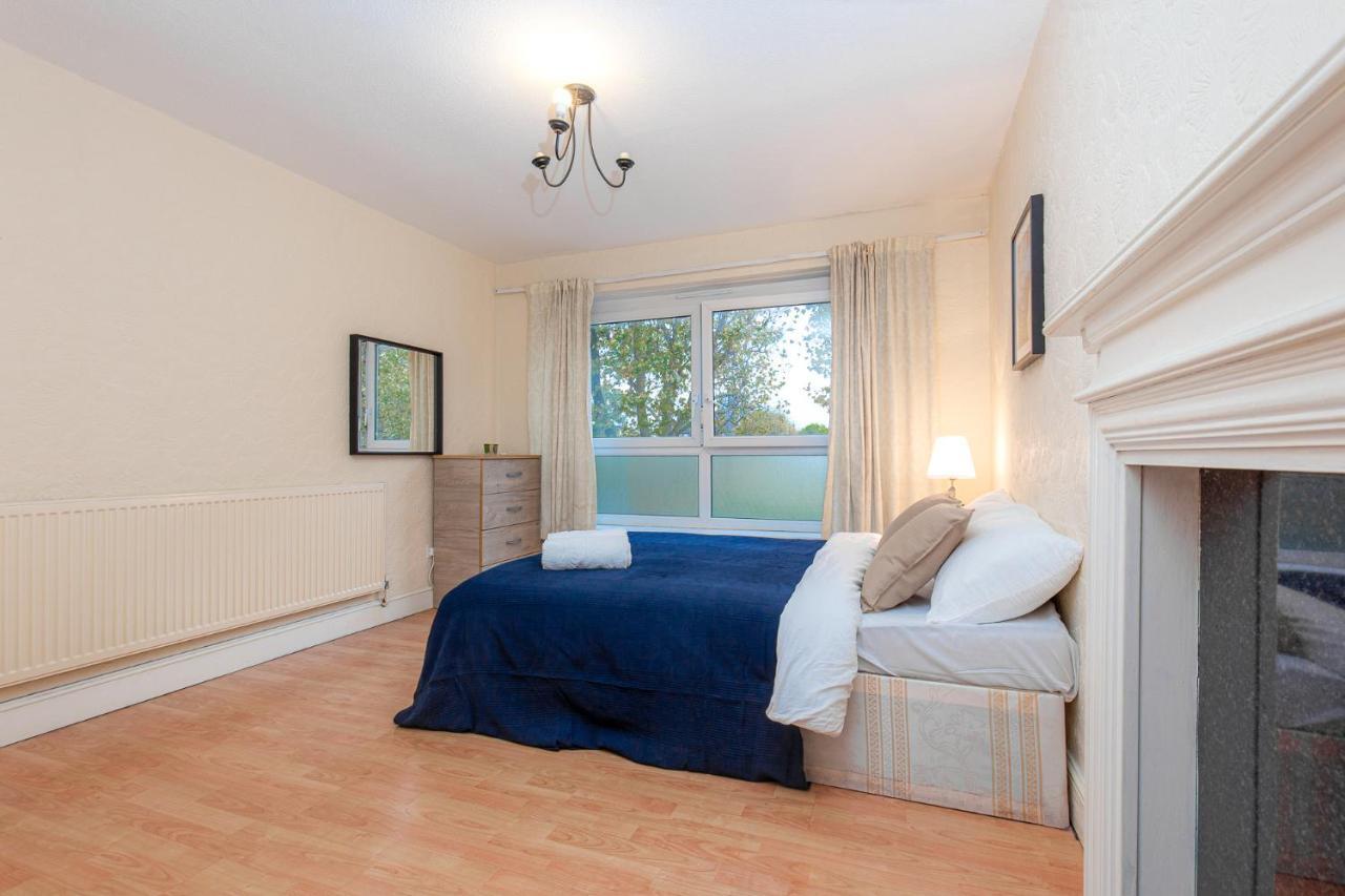 Patrick Connolly Gardens Homestay *