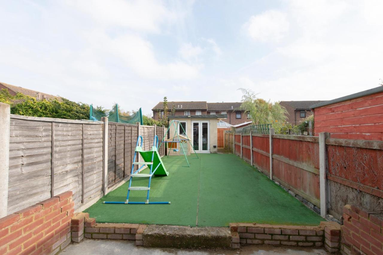 Holiday home Abkat Three Bedroom *