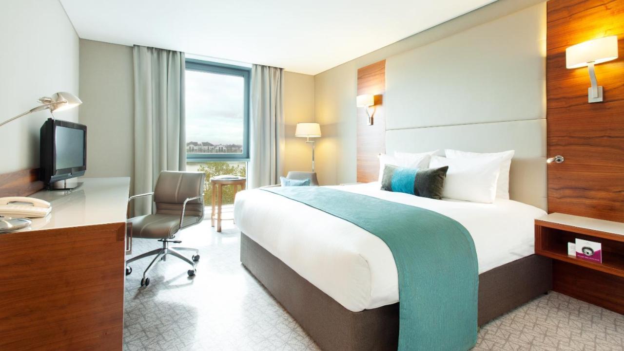 Crowne Plaza - Docklands By Ihg 4* London