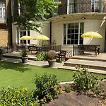 Grange Blooms Hotel