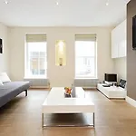 Trafalgar Square - Piccadilly Circus Apt Vr