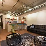 Loft Style Apartment In Central London! 2Br! Vr