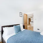 Soho Piccadilly Circus Apartment