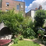 Griffin House Holiday Apartments