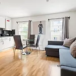 Angel Apartments