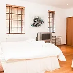 Spectacular Central 4-Bedroom Close To London Eye