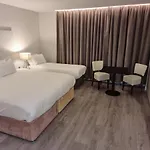 Axiom Park Hotel