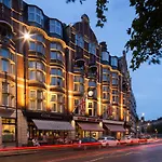 Sloane Square Luxury Flat (4 Guests)