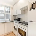 Park Apartment