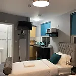 Modern Studio In King\'S Cross And St Pancras