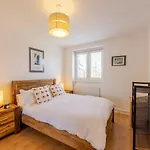 Pass The Keys Stylish 1-Bedroom Flat In Trendy West Kensington