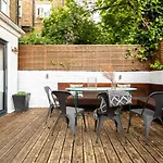 The Heart Of Shepherds Bush - Modern 2Bdr Apartment With Garden