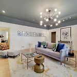 The Heart Of South Kensington - Modern & Spacious 1Bdr Apartment
