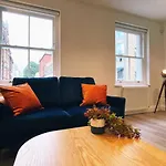 James\'S Place On Oxford Street