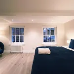 James\'S Place On Oxford Street